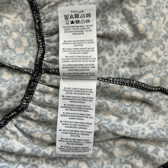 Boden Dress Women's Black Opulent Pome Ruffle Wrap Jersey Mini 4R - Picture 10 of 13